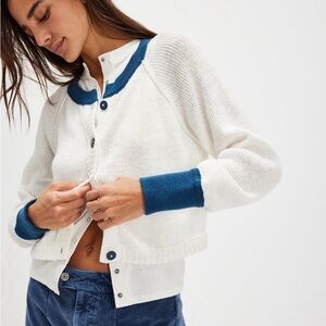 Free People White Linen Cropped Cardigan w/ Navy Trim Size XL (runs
Small) NWT